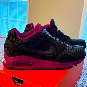 Nike Air Max sz 8.5